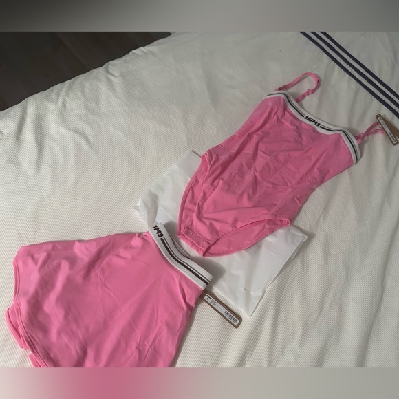 Skims xs pink body suite camisole activewear limited skims sold out women’s new - Picture 10 of 12
